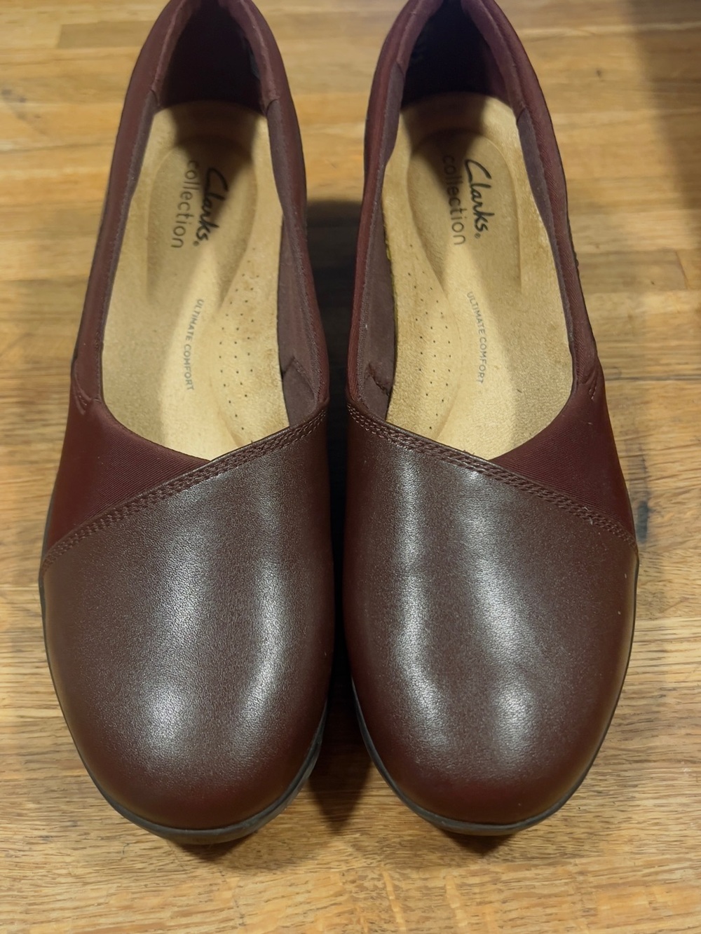Clarks Women's Burgundy Leather Slip-On Comfort Flats